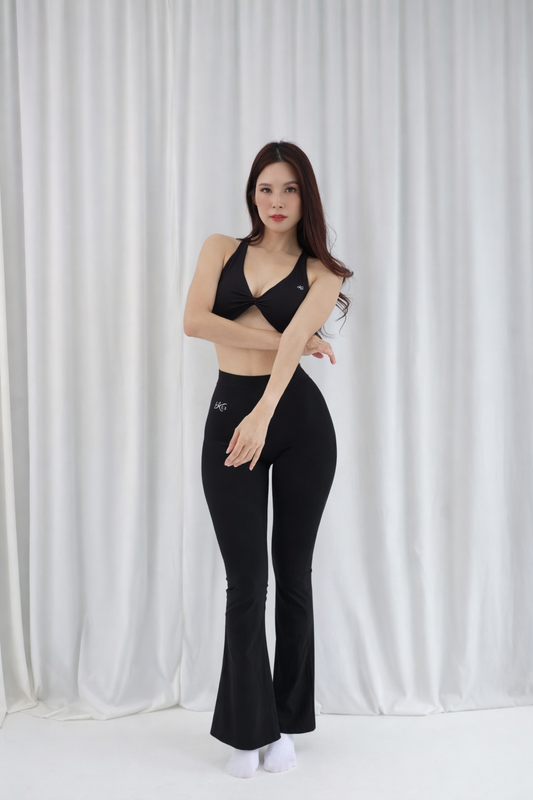 Signature Flared Legging